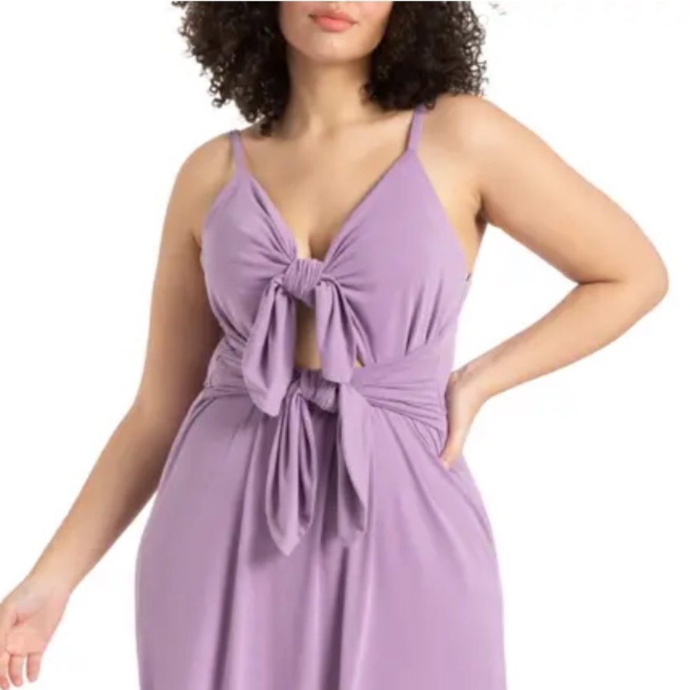 ELOQUII Sleeveless Front Cutout Maxi Dress In Misty Lilac - Picture 2 of 5